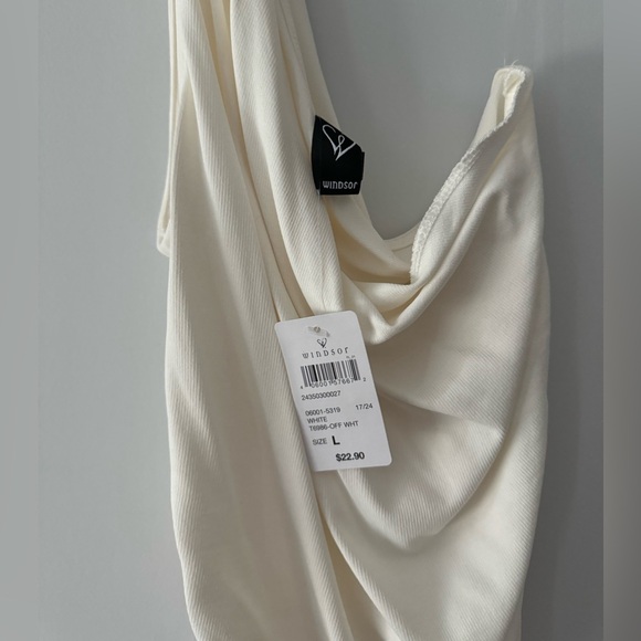 One shoulder ruched Top from Windsor with tag - Picture 4 of 4